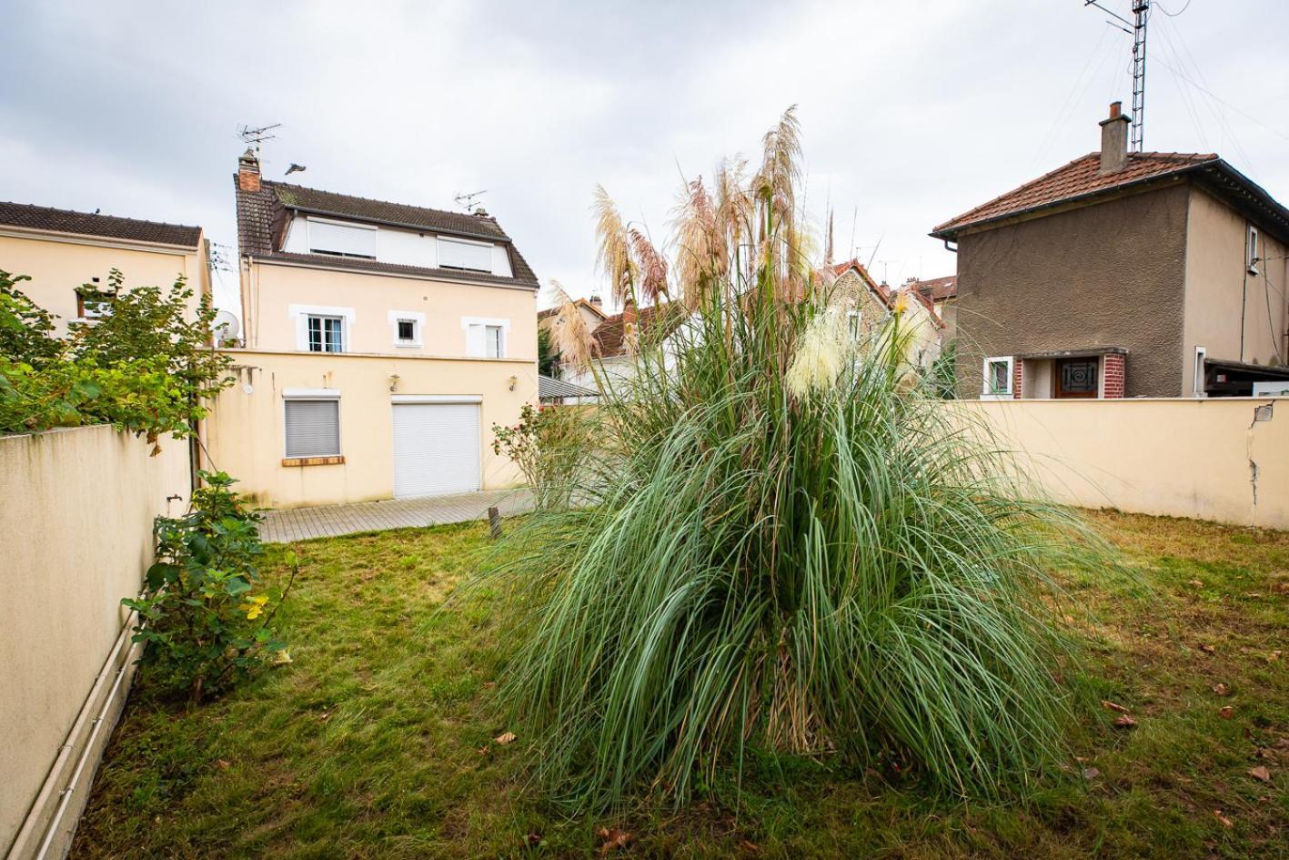 Residence Helios Paris Orly Aeroport Villeneuve-Saint-Georges Exterior foto